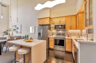 Photo #5: ML82019025 Listing 