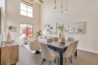 Photo #6: ML82019025 Listing 