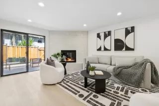 Photo #2: ML82019038 Listing 