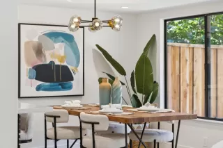 Photo #4: ML82019038 Listing 