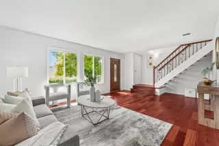 Photo #3: ML82019104 Listing 