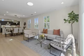 Photo #3: ML82019135 Listing