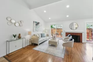 Photo #6: ML82019188 Listing 