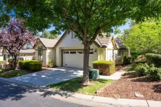 Photo #2: ML82019244 Listing 