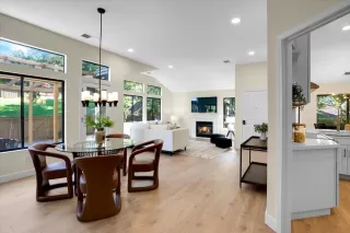 Photo #6: ML82019244 Listing 