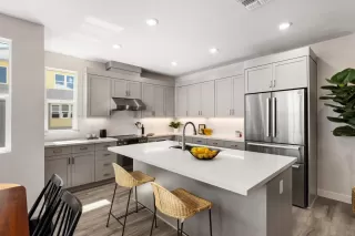 Photo #6: ML82019292 Listing 