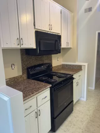 Photo #3: ML82019333 Listing 