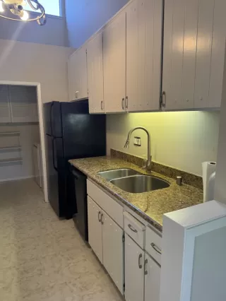 Photo #4: ML82019333 Listing 