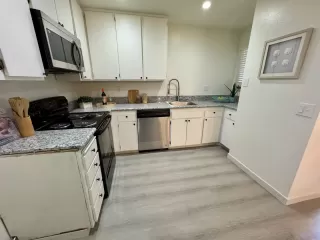 Photo #5: ML82019364 Listing 