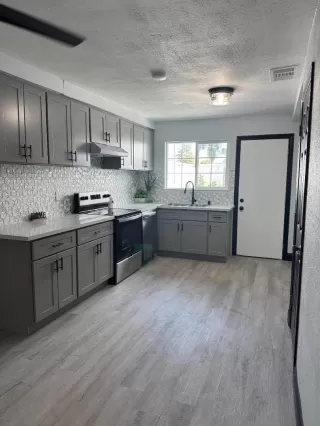 Photo #5: ML82019478 Listing 