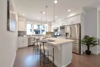 Photo #5: ML82019481 Listing 