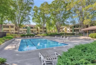 Photo #4: ML82019499 Listing 