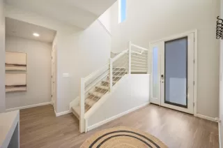 Photo #6: ML82019534 Listing 