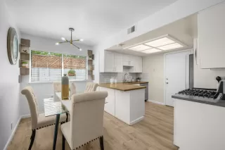 Photo #5: ML82019564 Listing