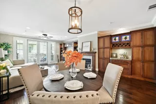 Photo #3: ML82019652 Listing 