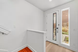 Photo #4: ML82019682 Listing 