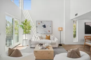 Photo #5: ML82019682 Listing 