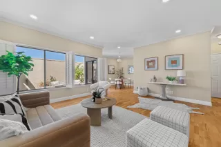 Photo #3: ML82019696 Listing