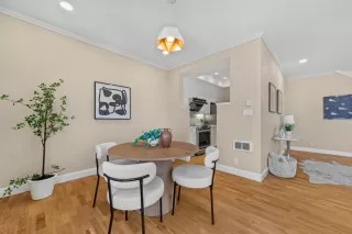 Photo #5: ML82019696 Listing