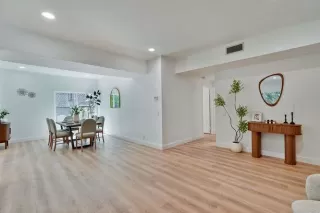 Photo #6: ML82019723 Listing 