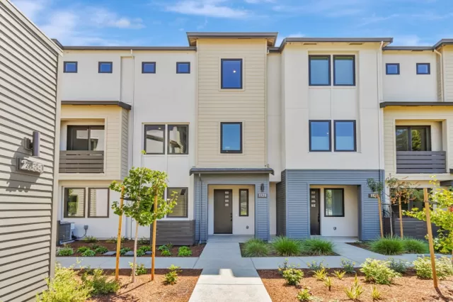 MLS: ML82019727 Condo For Sale