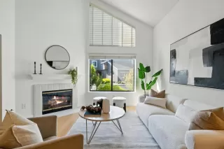 Photo #4: ML82019788 Listing 