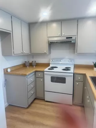 Photo #5: ML82019812 Listing 