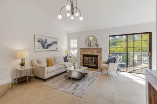 Photo #3: ML82019827 Listing