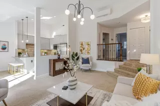 Photo #5: ML82019827 Listing