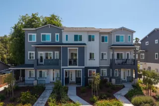 Photo #2: ML82019834 Listing 