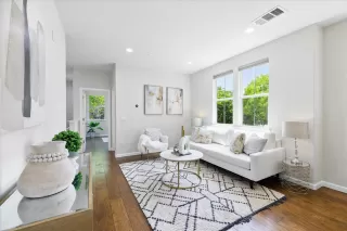 Photo #2: ML82019865 Listing 