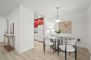 Photo #6: ML82019880 Listing 