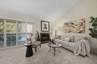 Photo #4: ML82019948 Listing 