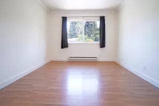 Photo #6: ML82020019 Listing 