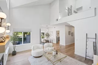 Photo #3: ML82020190 Listing