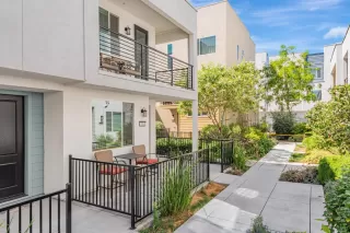 Photo #2: ML82020194 Listing 