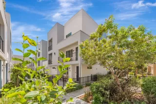 Photo #3: ML82020194 Listing 