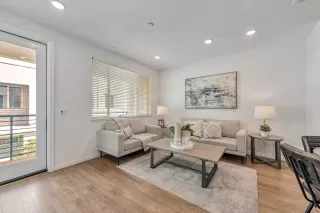 Photo #6: ML82020194 Listing 