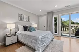 Photo #5: ML82020247 Listing