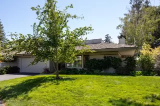 Photo #1: ML82020255 Listing 