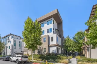 Photo #2: ML82020290 Listing 