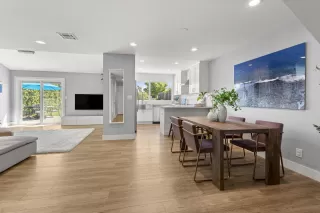 Photo #4: ML82020292 Listing 