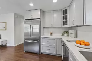 Photo #4: ML82020347 Listing 