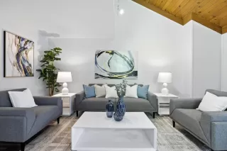 Photo #5: ML82020415 Listing 