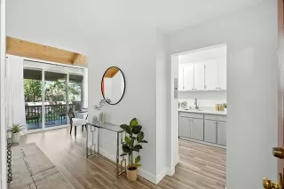 Photo #6: ML82020415 Listing 