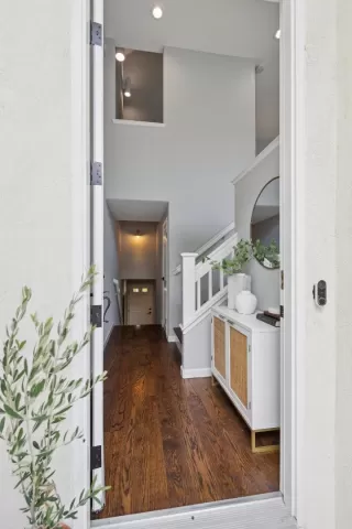 Photo #4: ML82020460 Listing 