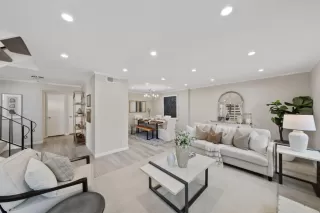 Photo #5: ML82020515 Listing 