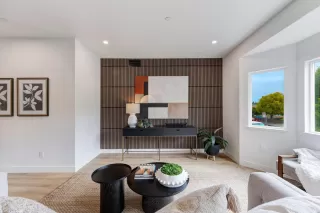 Photo #6: ML82020538 Listing