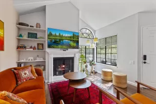 Photo #5: ML82020731 Listing 