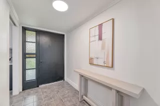 Photo #5: ML82020823 Listing 